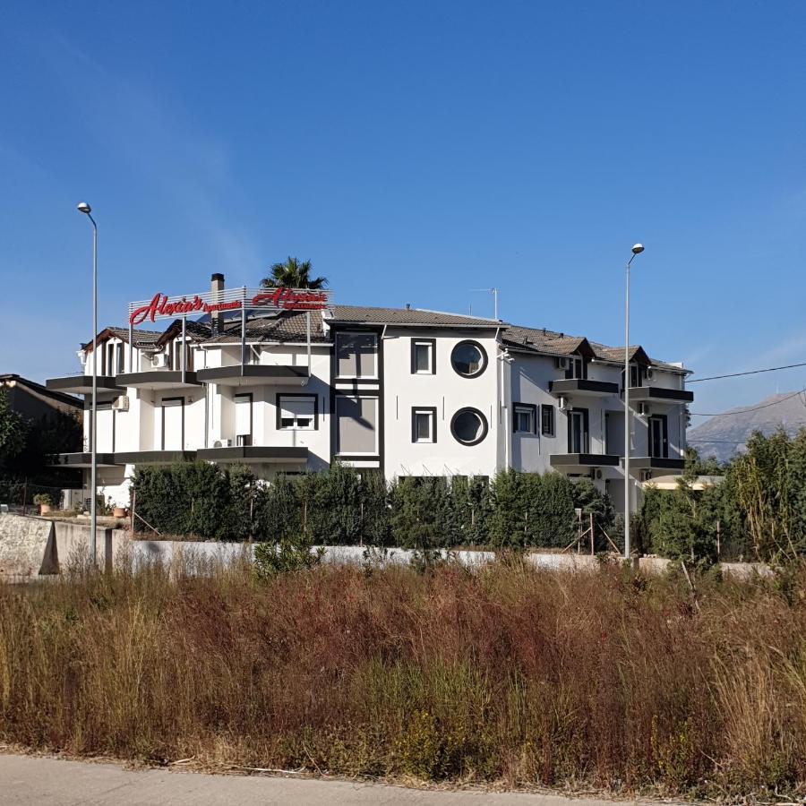 Alexia'S Apartments Rio Exterior photo